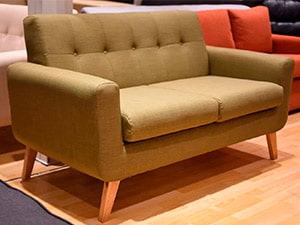 Sofa verde nordico categoria