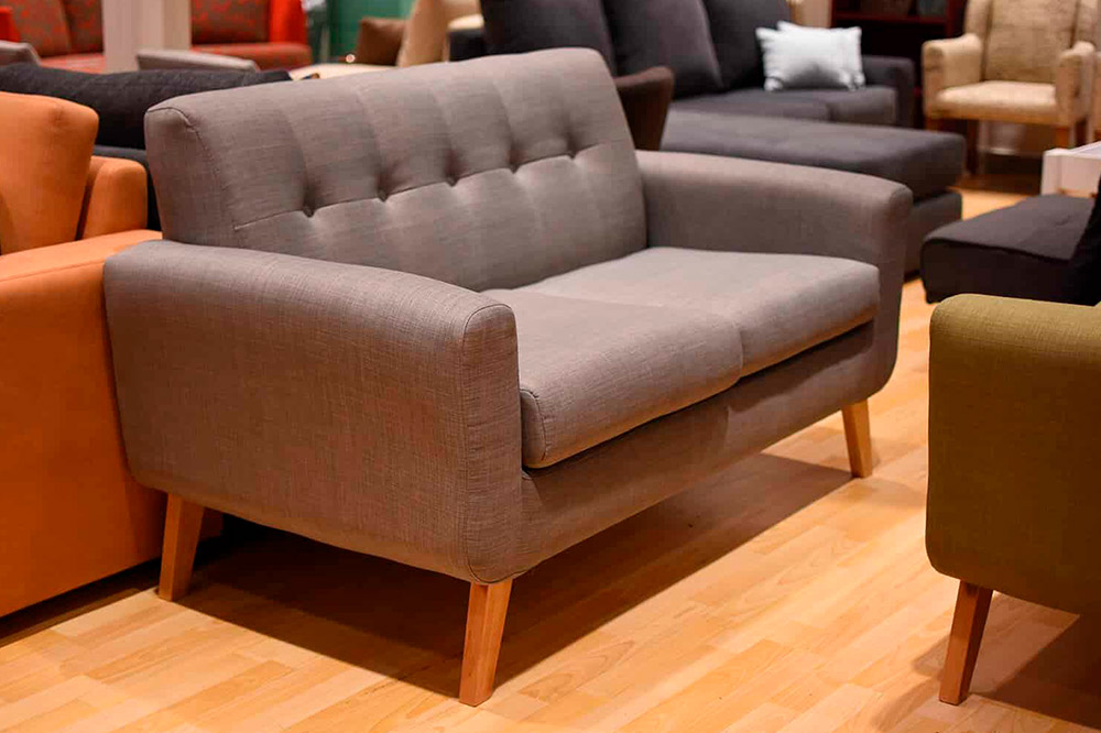 sofa nordico gris